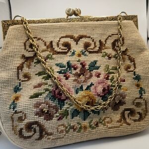 Needlepoint 1950's Floral Tapestry Chain Bag